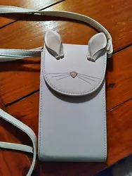Girls Kitty Purse/Pocketbook.[MB3] Cute purse for a girl who loves cats , excellent condition.