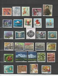 Lot de 40 timbres oblitérés. Le support nest pas inclus.