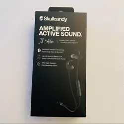 Skull candy amplifies sound wireless black sport earbuds new.