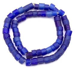 These are rare Venetian Antique Wound African glass trade beads. These beads are great for your jewelry design or add...