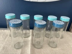 Clear Glass Spice Jars Bottles Set of 8 blue & turquoise screw close tops NEW. 3 blue 5 turquoise blue4.5 inches...