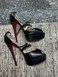 Pre owned black heels Christian Louboutin size 38 authentic good condition