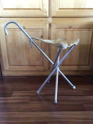 This chair has 4 legs where most I’ve seen only have 3.