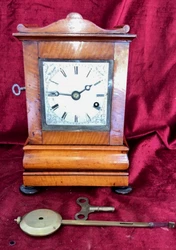 The silvered dial is beautifully hand engraved. The door has its locking key. A superb restoration project.