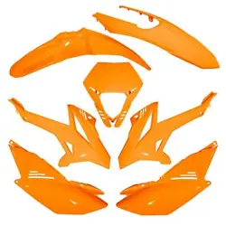 Kit carénage neuf adaptable sept pièces coloris orange. SPO Moto Scooter. Compatible version Enduro et Motard. Vendu...