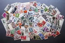 110 timbres. - tous avant 1960.