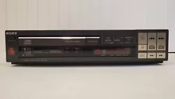 SONY CDP-102 Single CD Player. Used working fine with help needed with DC drawer opening and closing.