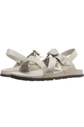chacos womens 8 sandals. Lowdown sandal in light grey color. Great condition and comes with the box