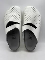 Birkenstock Alpro Leather Clogs 250 EU 39 L8 M6 White. New without tags never worn. No box.