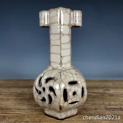 Material: Porcelain. Made in China. Condition: in good condition.