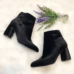 Condition is Pre-owned. Excellent condition! Nine West “Khraine” Ankle Booties. Chunky block heel also covered in...