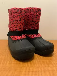 Pair of size 5 girls snowboots. Very pretty pink spotted animal print on top with black boot.