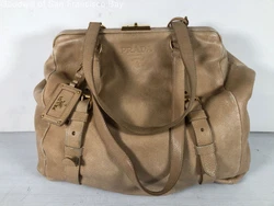 Closure type: Push Lock. Item features: Lined. Strap Drop: 10. Fair pre-owned condition. This bag shows heavy wear from...
