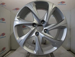 PEUGEOT : 208 I. JANTE EN ALUMINIUM. 69390 Vourles- brignais Sud. Rn 86 - LES 7 CHEMINS. STOP PIECES AUTO TAFANI....