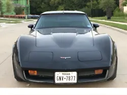 1980 CHEVROLET CORVETTE V8 350 ENGINE MATCHING NUMBERS T-TOPS CLEAN TITLE IN HAND RUNS AND DRIVES LIKE IT SHOULD CALL...