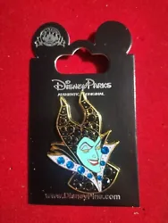 Signé disney Très beau  Neuf sous blister  Envoi possible a létranger me contacter Possible shipping all in the...