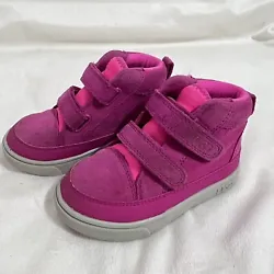 This sneaker has the barbie pink color. It is perfect to wear outdoor in the rain and not get wet. 