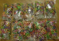 6000 LOOM RUBBER BANDS. 6000 Red,Orange,Yellow,Green,Blue,Pink,Purple. for children age 3+.