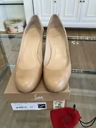 Christian Louboutin Simple Pump 70 Nude Beige Kid Leather EU Sz 40, USA Size 10. These are in good shape, not...