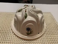 Vintage Round Ceramic Jello Mold 