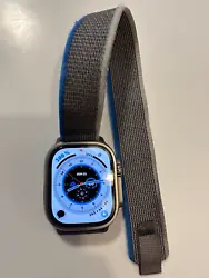 Apple Watch ultra tres bon état, complet dans sa boite avec facture.