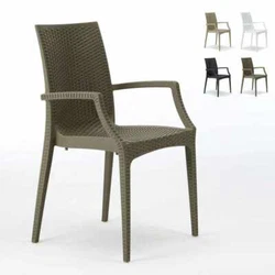 Caractéristiques techniques de la chaise Bistrot ARM Accoudoirs pour plus de commodité, hauteur: 64 cm. Structure en...