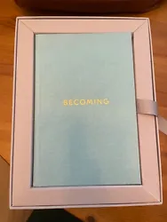 Becoming By Michelle Obama SIGNED Deluxe Boxed Edition very good/mint condition. Minor blemishes on box cover. Printed...