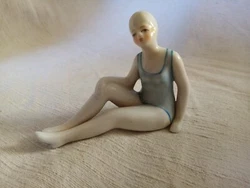 Porcelaine blanche. Parfait état. 10,5 x 8 x 4 cm.