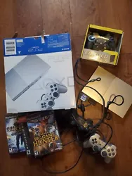 Sony PS2 PlayStation 2 Slim SILVER Console Bundle System W Box games and more.
