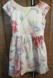 UP FOR YOUR CONSIDERATION IS THIS BEAUTIFUL LINEN DRESS IN EEUC, YOU MAY THINK IT WAS NEW. I am more than happy to...