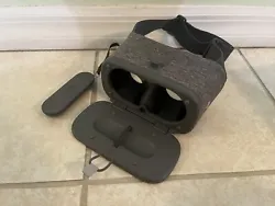 Google Daydream View VR Headset - Slate. Great condition! Only used a few times.Headset and controller included.