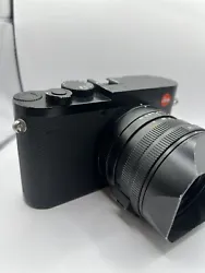 leica q2 camera. Condition is Used. Shipped with USPS Priority Mail.