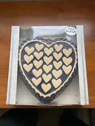 Perfect cake pan to make something special for your loved one this Valentines Day and all year round. Complete with...