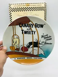 Warner Bros Sylvester and Canary Row Tweety Bird 1950 Ceramic Plate, play is in great pre-owned condition no chips no...