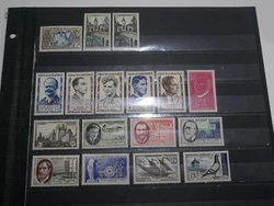 Bonne cote. Voici un joli lot de timbres de France en vrac. On retrouve 17 timbres neufs sans charnieres.