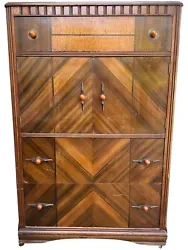 Late 1930’s Art Deco Chest of drawers.