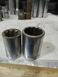 socket tool set -craftsman 2pcs. sockets 1/2 drive. 1/2 & 3/4 socket sizes