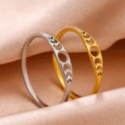 Simple moon phase ring: This unique and exquisite moon phase ring is the smallest moon phase ring. Although it is small...