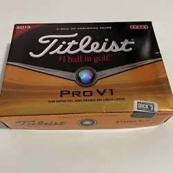 Experience the ultimate control and distance on the golf course with the Titleist 2013 Pro V1 Golf Balls Box. This pack...