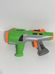 Experience the ultimate adrenaline rush with this Hasbro Nerf Gun Hyperfire Dart Tag in green. Perfect for outdoor...