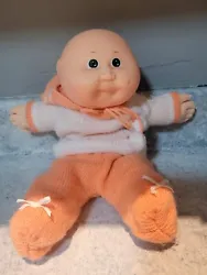 VINTAGE 1985 CABBAGE PATCH KIDS PREEMIE BABY BALD BLUE EYES DOLL RARE. Good condition see photos