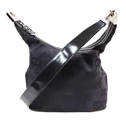 Material :Canvas. #3 If the item has both a handle and a shoulder strap, the length of the shoulder strap is listed....