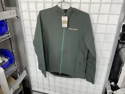 Pearl Izumi woman’s summit 3L WXB cycling jacket medium urban sage $175. Features:- Waterproof and highly breathable...