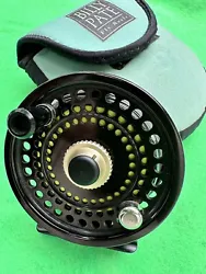 BILLY PATE BONEFISH reel , right hand wind. All black , direct drive, serial number #G694. Perforated front spool,...