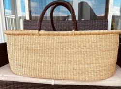 Beautiful Handmade Moses/Bassinet Made out of a natural tree straws L) 29x W) 16x D) 16Does Not Come With The Stand
