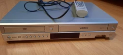 Combiné vhs-dvd.