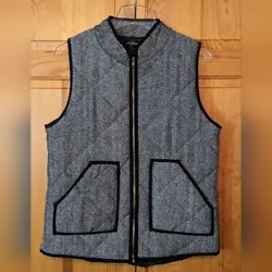 Women’s Herringbone Houndstooth Quilted Puffer Vest. Size Medium.Bust 19