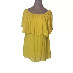 Reformation Sz M Off Shoulder Yellow Mini Dress Top. Cute mustard yellow mini dress! Can also be worn as a tunic.Pit to...