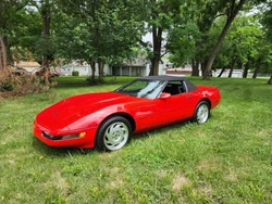1995 Corvette Convertible. We are 25 min from Kansas City Airport MCI.