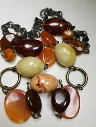 THIS IS AN AMAZING VINTAGE  MID CENTURY HIPPY BOHO  CHERRY AMBER, BUTTERSCOTCH SWIRL, BUTTERSCOTCH AND CREAM BAKELITE...